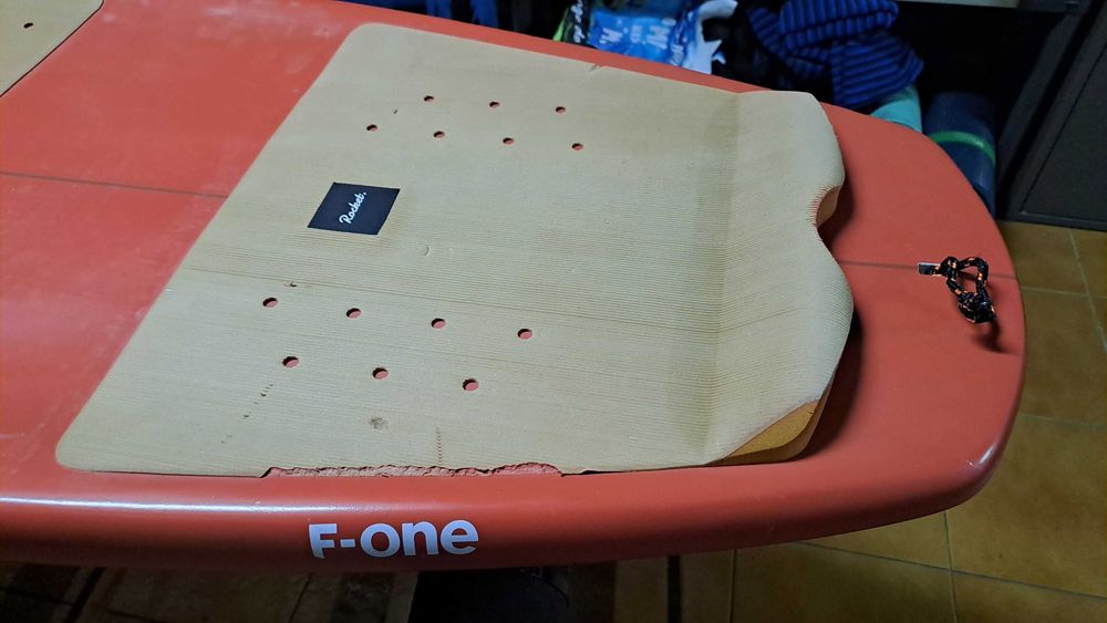 Prancha F One Rocket 5.6 43 L