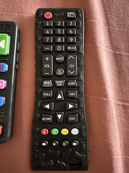 Brinquedo para gengivas de criança
