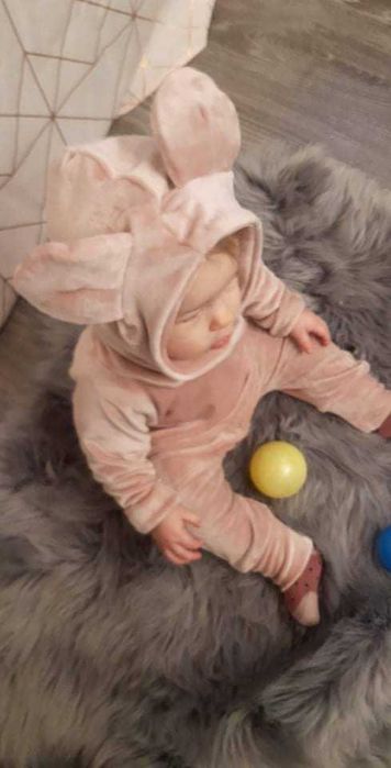 Brudny rozowy dresik welur