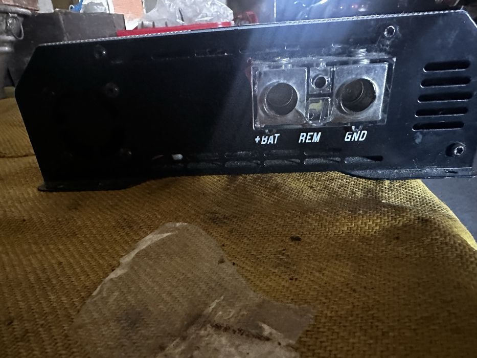Amplificador Sound Digital e Subwoofer