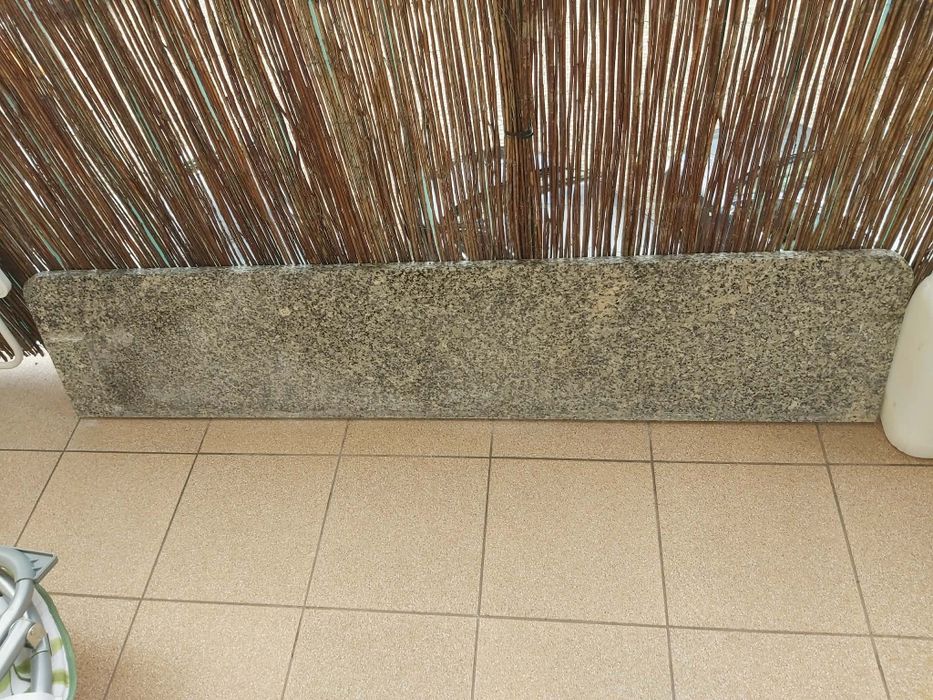 Parapet kamienny granitowy