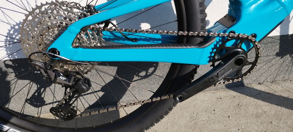 Nowy Scott 960 ostatnia sztuka Spark Blue rama L