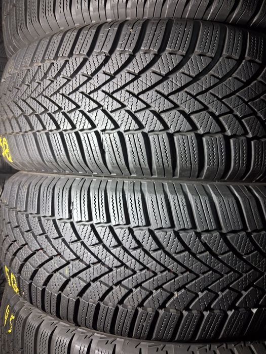 Шини б/у зимові 205/60 16 Bridgestone LM 001