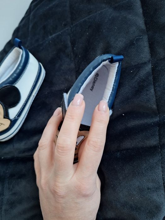 Buciki niechodki r.20 Miki