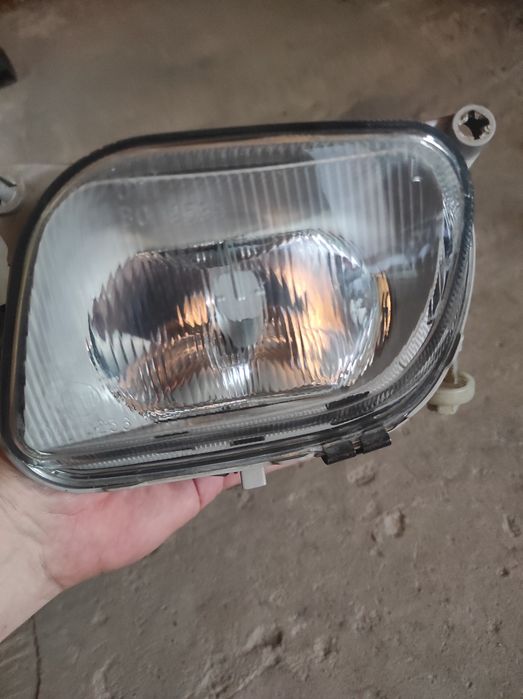 Ліва туманка    MERCEDES E  W210 95 р.