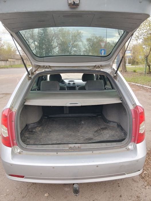 Шевроле лачетті    .