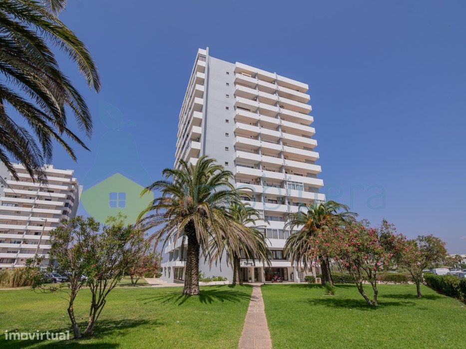 Não Perca Esta Grande Oportunidade! Fantástico Apartamento T0 + 1 L...