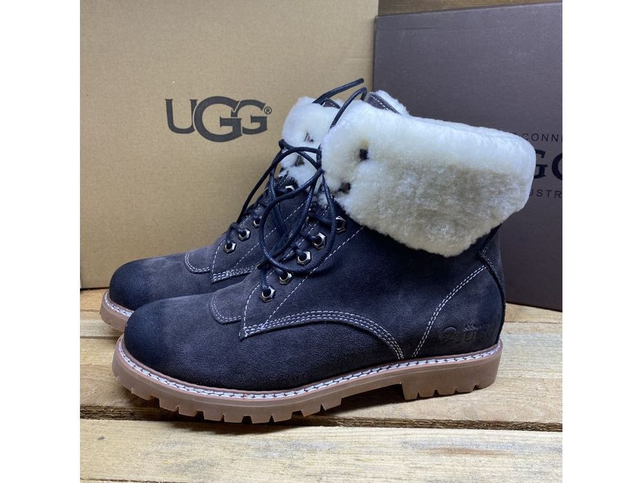 Ugg Axa Coffee Emoccasin Chocolate