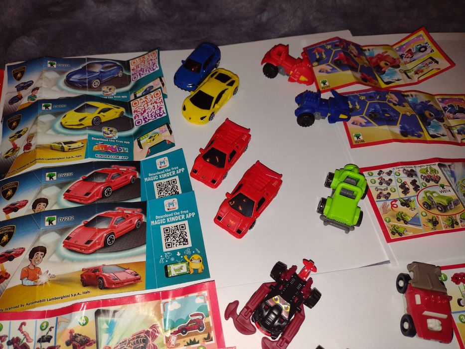 Zabawki Kinder niespodzianka seria auta