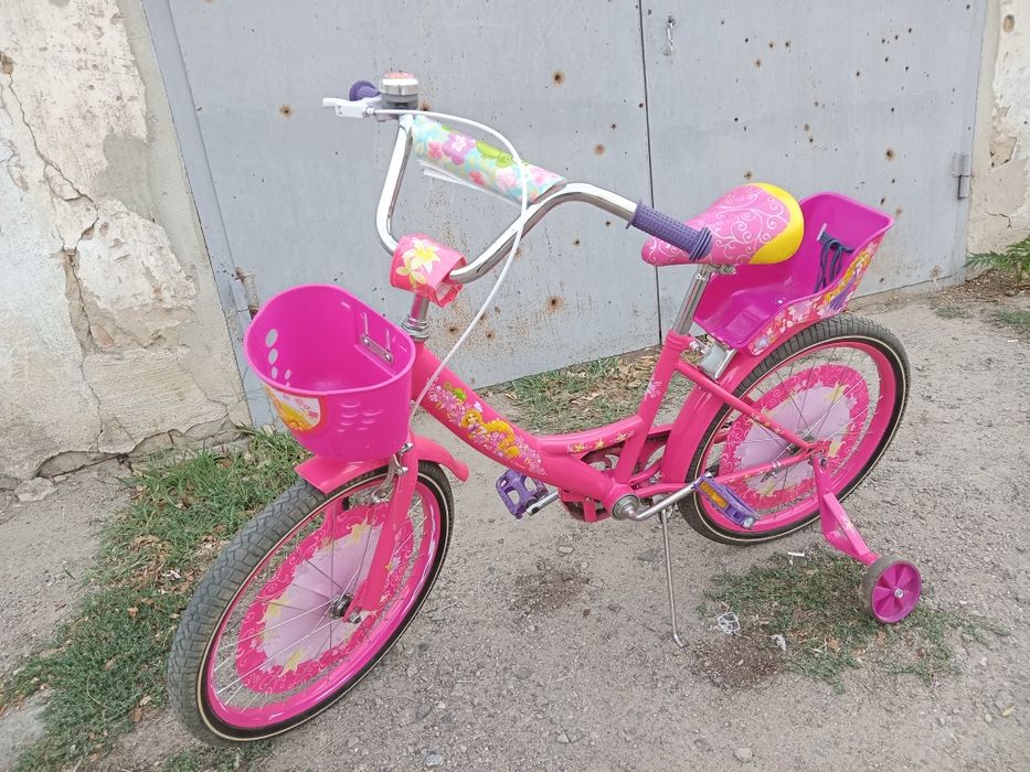 Дитячий велосипед для дівчинки