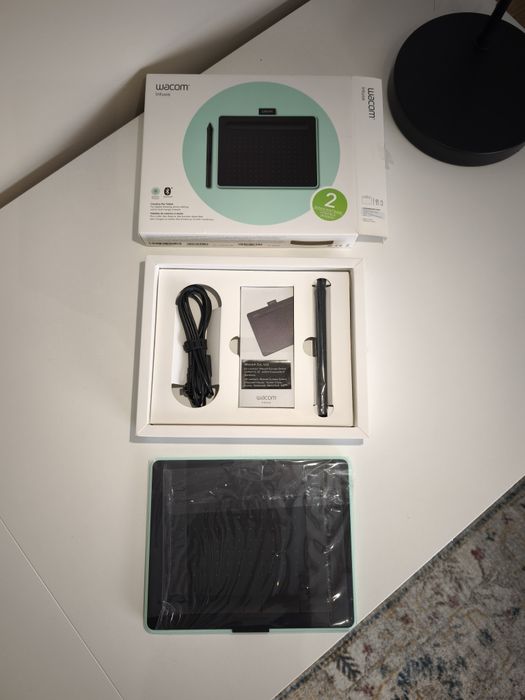 Wacom Intuous S Bluetooth (CTL-4100WLE-S) Verde Pistacho - Nova