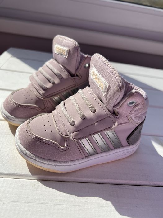 Кроссовки adidas(оригенал )