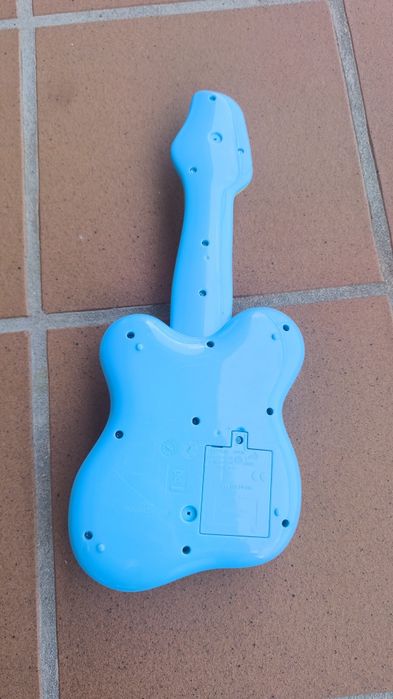 Guitarra PlayGo Tiny Musicians