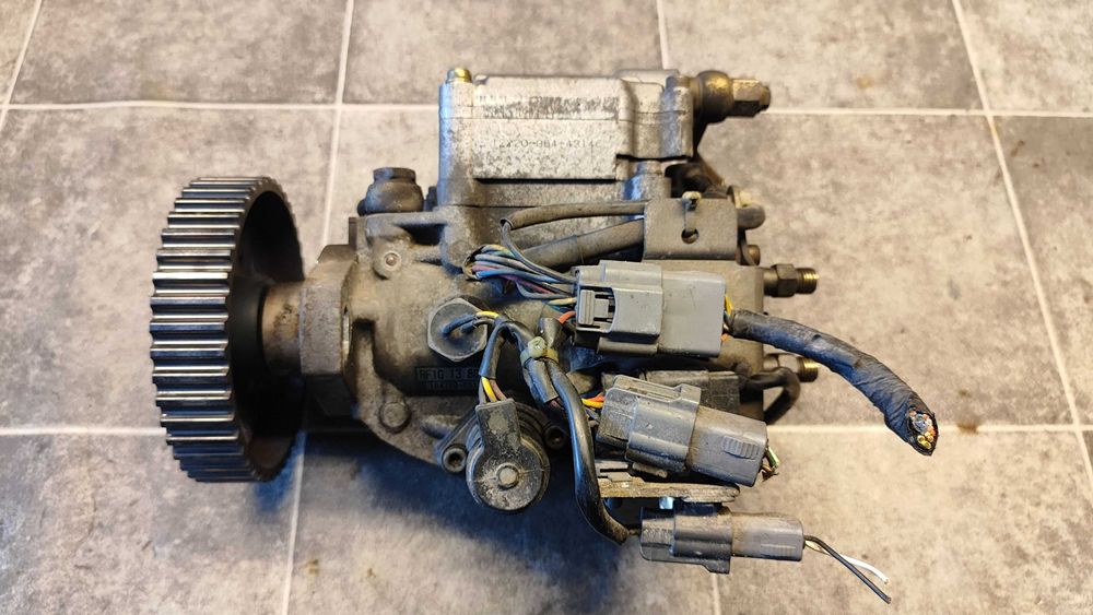 Pompa wtryskowa Mazda 1.9D Oryginał wysyłka FV