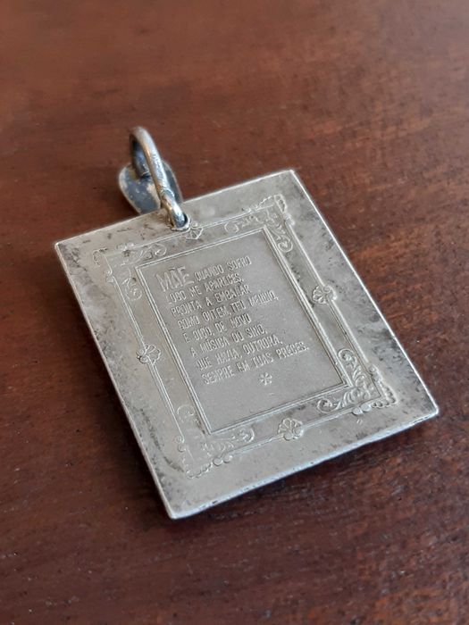 Pendente em prata Mãe (Portugal) séc. XX