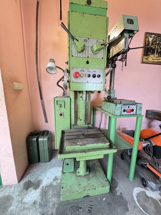 Продам сверлильные станки магнитная плита тиски  станочные
