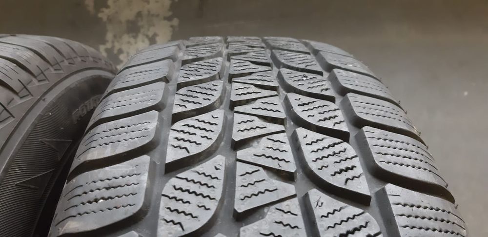 Opony Bridgestone 215 70 R16