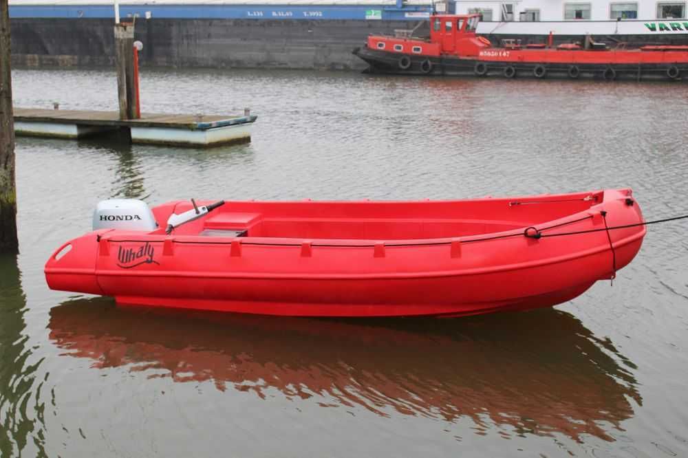 Barco  Whaly 500R VERMELHO em HDPE NOVO com Tohatsu 40 HP de punho