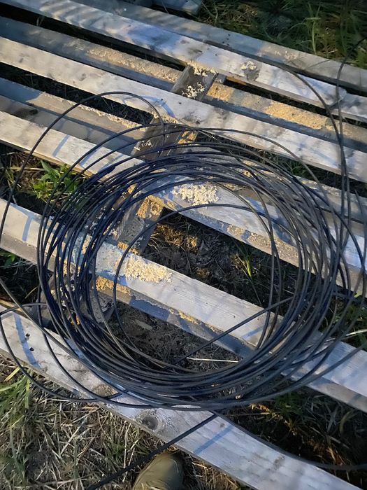 Kabel światłowód oddam za darmo kilkanaście metrów