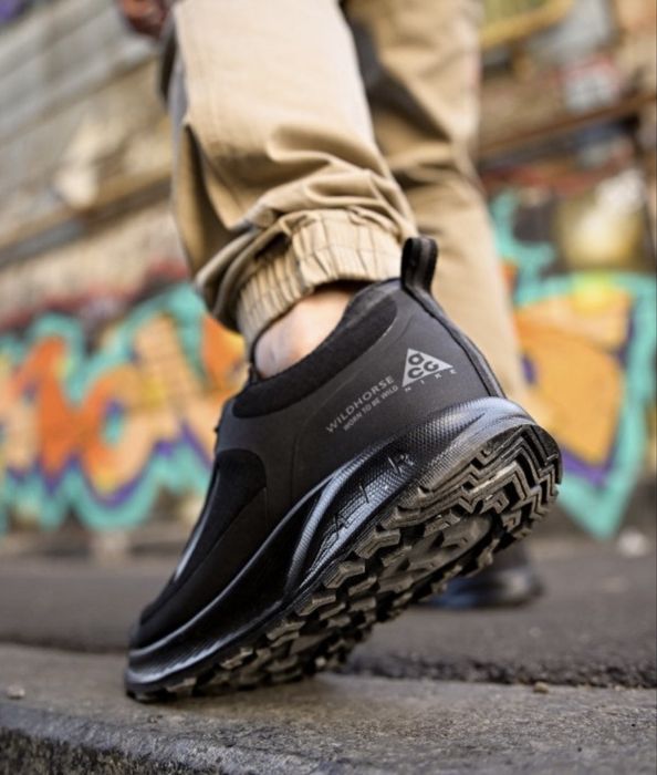 Демісезонні кросівки Nike