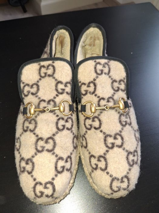 Espadryle futrzane GUCCI, rozmiar 41