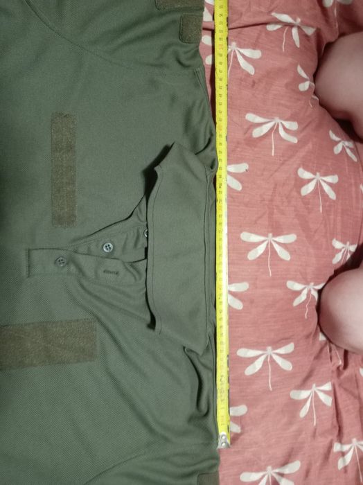 Продам  фотболка  поло  олива нова