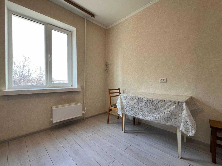 RLT D01 Продам 3 кімнатну квартиру по просп. Перемоги, район 5 кутів