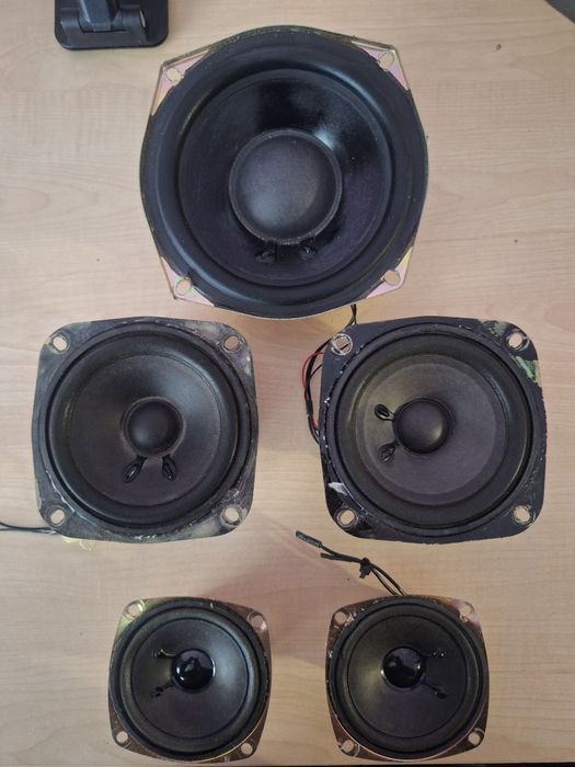 Динамики для акустики.
