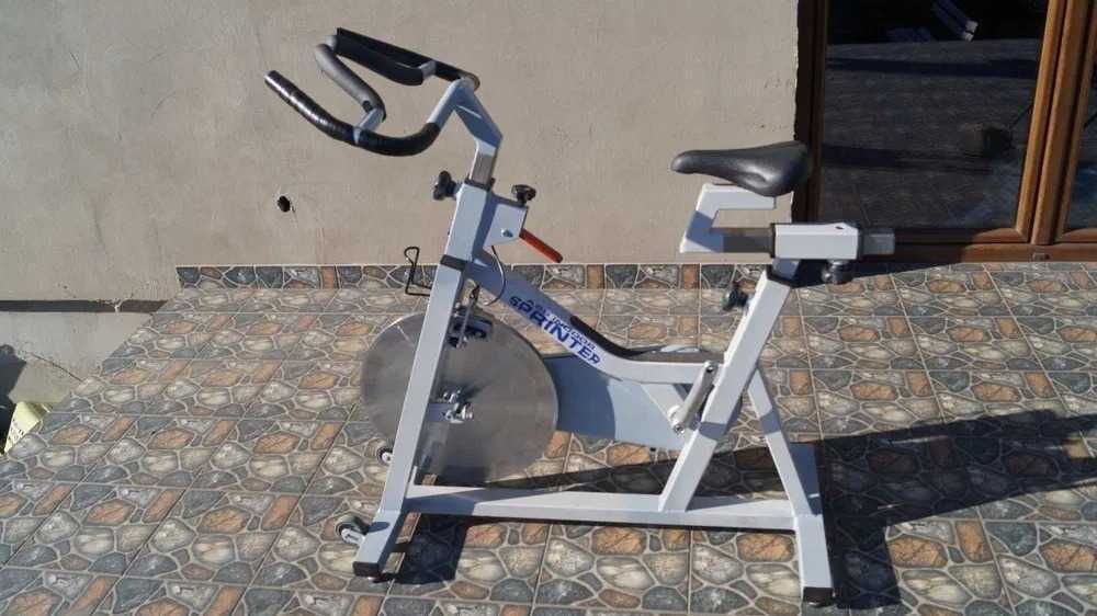 Rower spinningowy