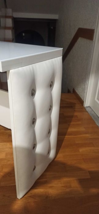 Biurko, toaletka, kosmetyczne stanowisko Glamour!