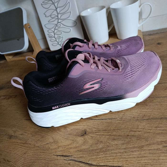 41 damskie buty do biegania Skechers Max Cushionig Elite Mesh Lace-up