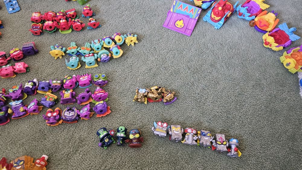 Zestaw SUPER ZINGS 179 elementów !!!