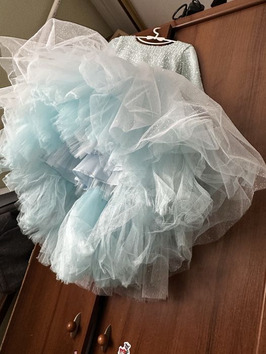 Сукня дизайнерська пишна, стан нової 116