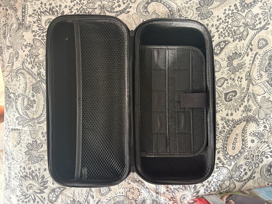 Nintendo Switch 2 Novo + 2 jogos (resident evil requiem, Pokémon legends ZA) + case para transporte