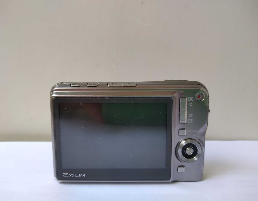Фотоаппарат casio exilim ex-s770