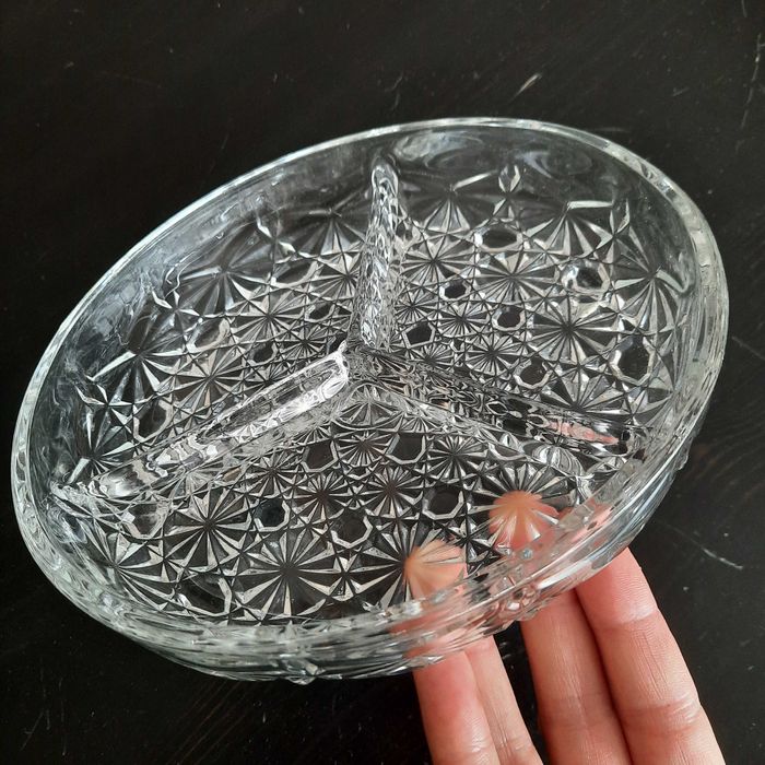 Partitioned appetizer plates64739548925569122
