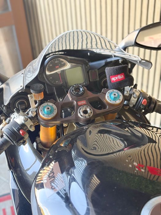 Aprilia RSV Mille R Factory