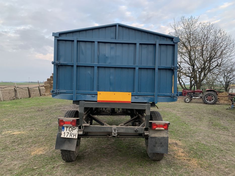 wywrotka sanok d55
