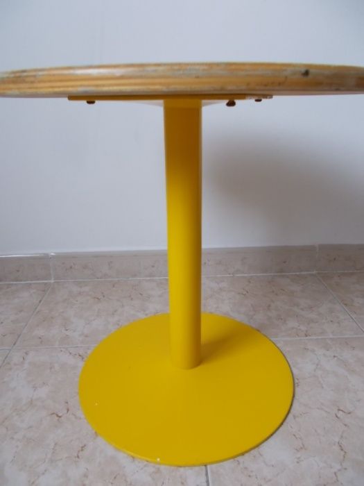 Mesa Centro Esplanada LIPTON Original Madeira Ferro Café Bar Redonda