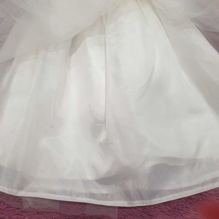 Нарядное  платье 3-5 лет в идеальном состоянии