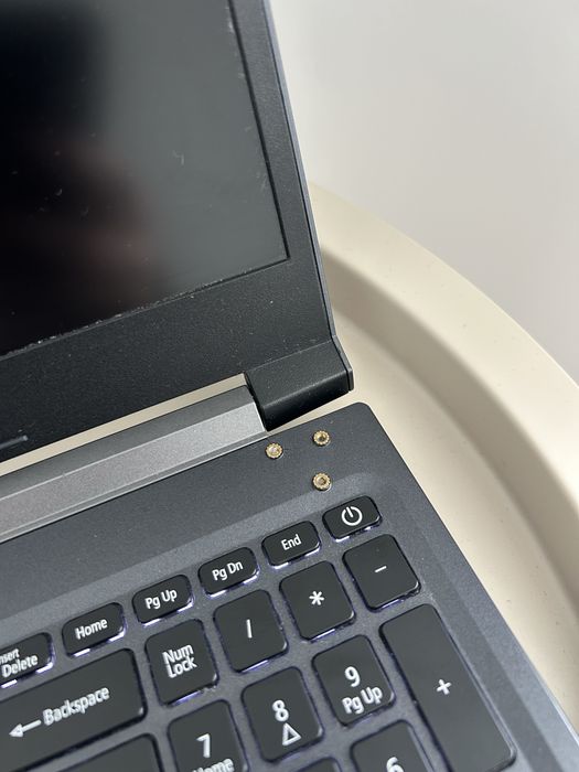 Acer Aspire 7 A715-75G-56AA
