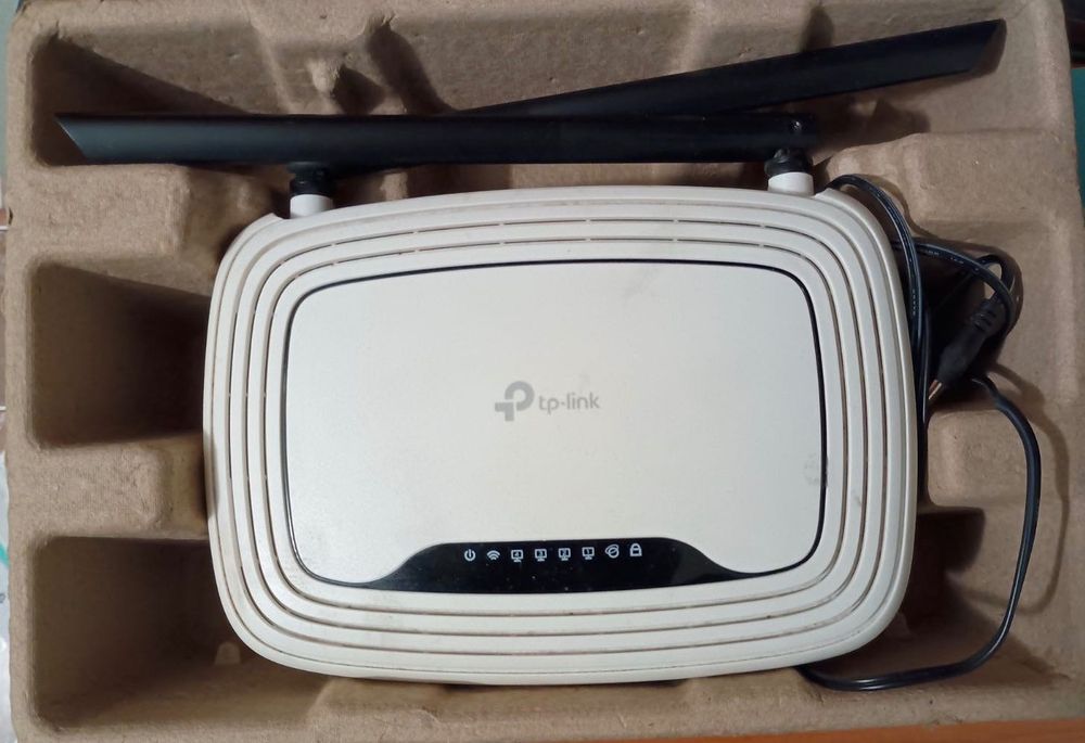 Маршрутизатор TP-Link TL-WR841N