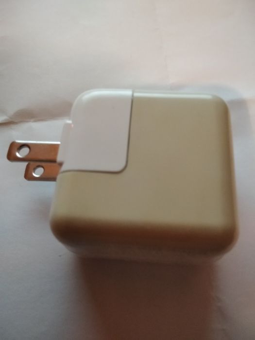 Зарядное для iPad/iPod (A1205, оригинал)