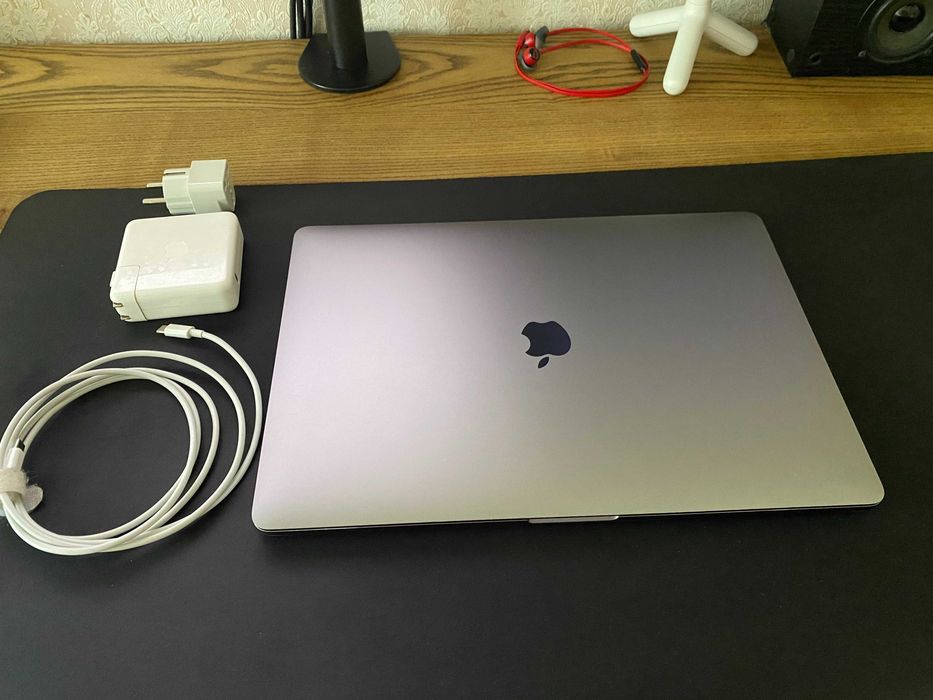 macbook pro 15 i7 - купити ноутбуки - Ціна на OLX.ua