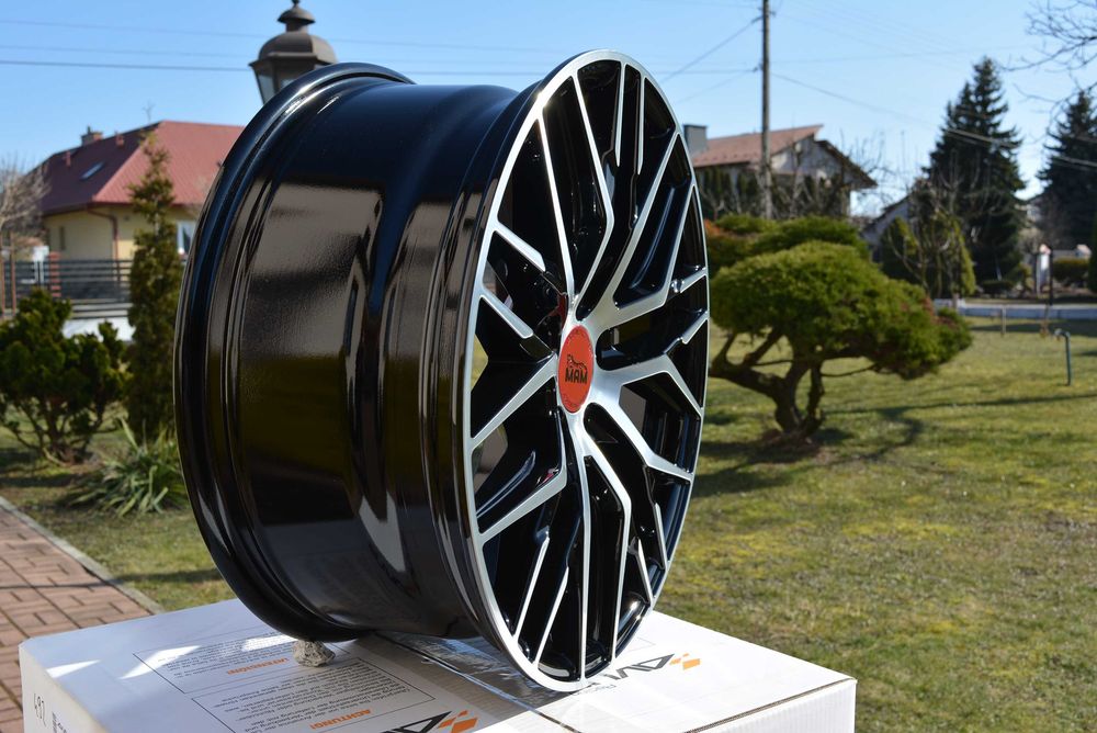 Felgi 18" 5x114,3 8J ET40 MAM RS4 Nowe !! #522