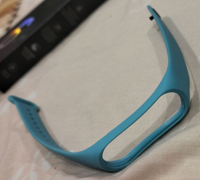 Браслеты на mi band 4, 5 цена за 4 шт