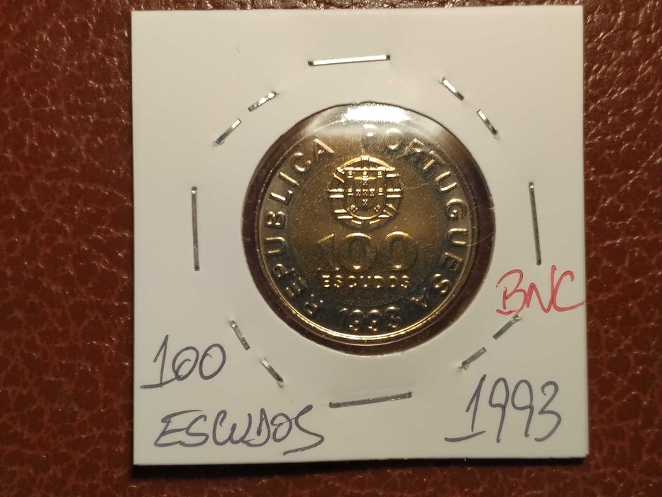 B384 moeda BNC de 100 escudos de 1993 bimetálica - Portugal