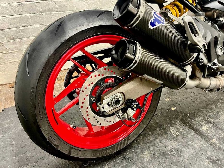 DUCATI 2016 Monster 821