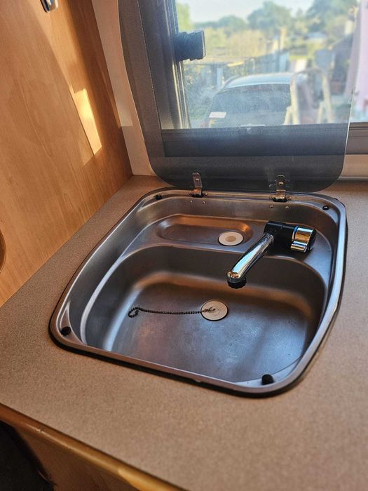 AUTOCARAVANA BOM ESTADO