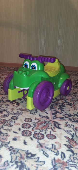 Машинка толокар крокодил Мегаблокс